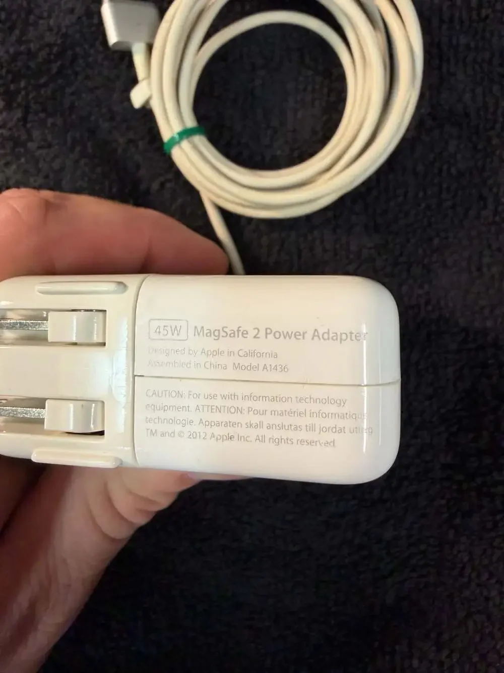 Apple 45W MagSafe 2 Power Adapter Model A1436 for MacBook Air tested